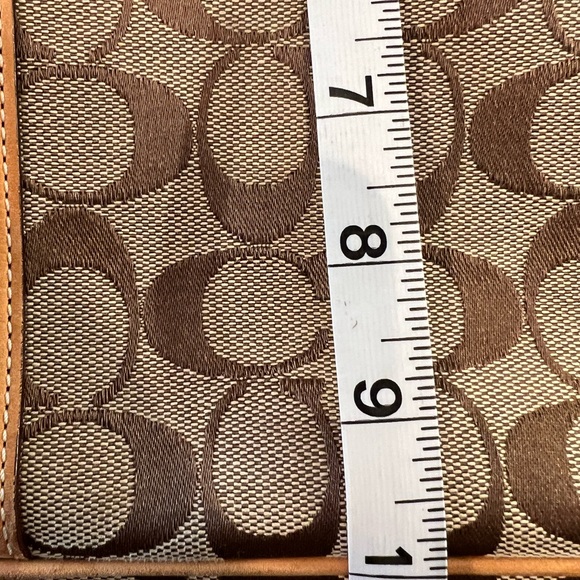 Coach signature canvas and leather city tote shoulder bucket bag - Picture 9 of 12